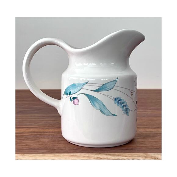 April by Pfaltzgraff Creamer Replacement Discontinued Vintage Floral - Picture 1 of 14